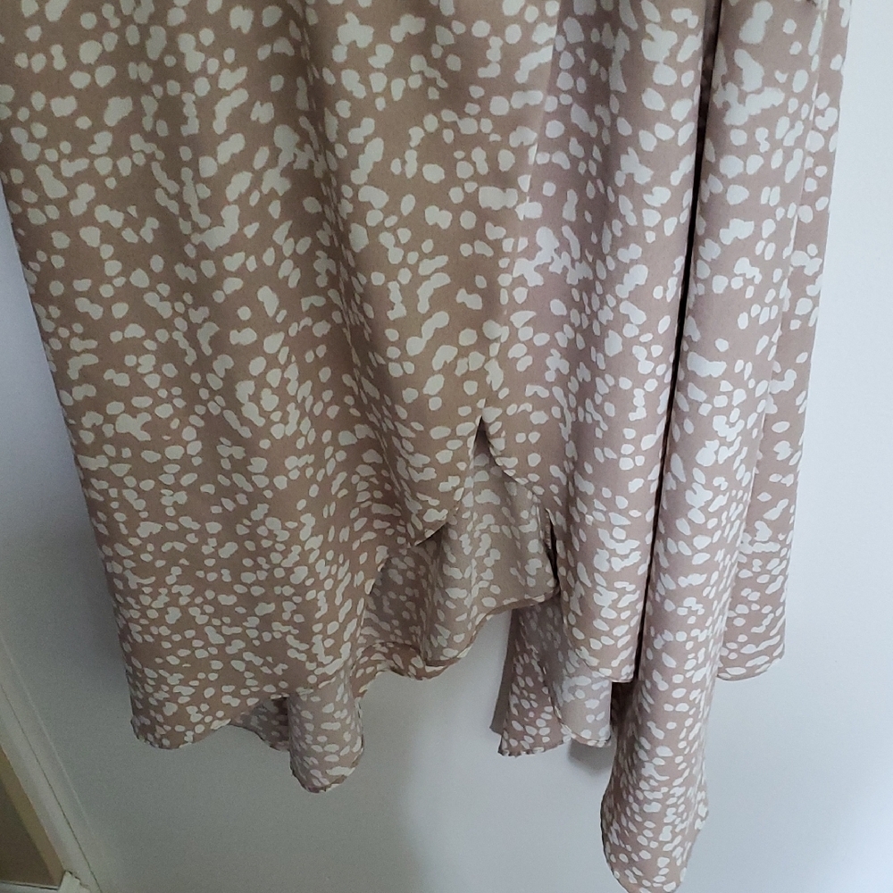 Everly Beige Patterned High Low Dress - Picture 6 of 9